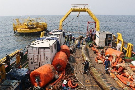 Anode replacement on CALM buoy