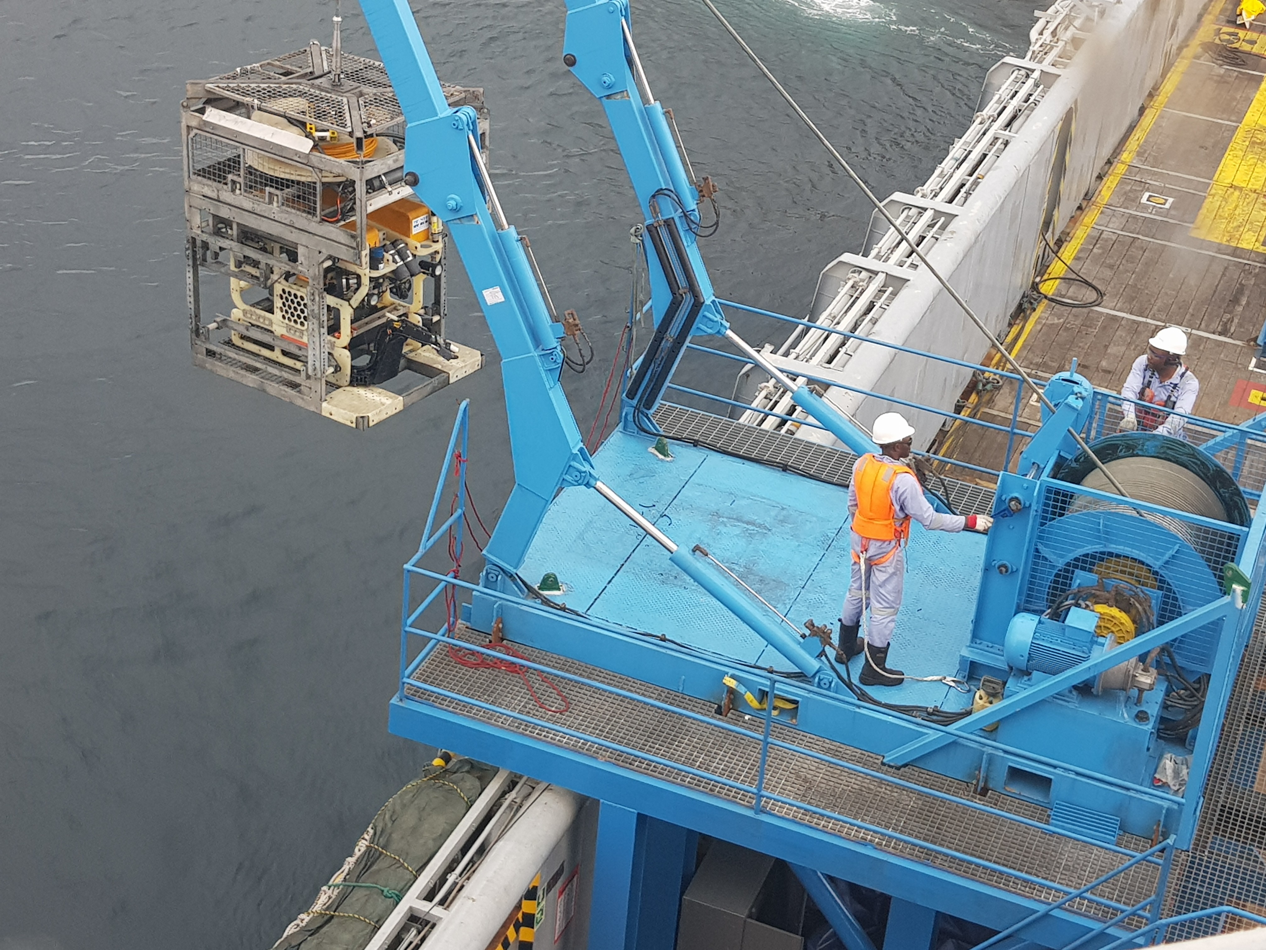 Tether management system